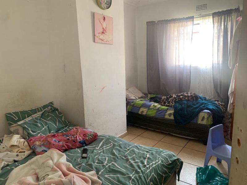 7 Bedroom Property for Sale in Bonteheuwel Western Cape